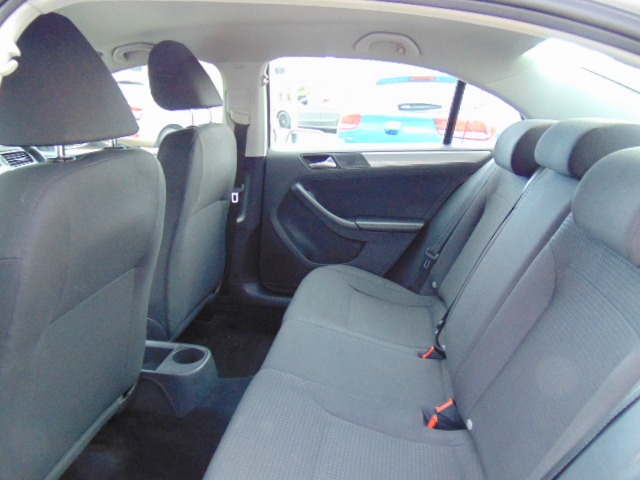 Used Volkswagen Jetta 2015 for sale - 77261475: Photo 7