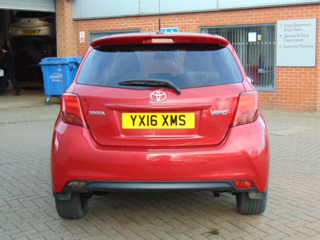 Used Toyota Yaris 2016 for sale - 77650314: Photo 5