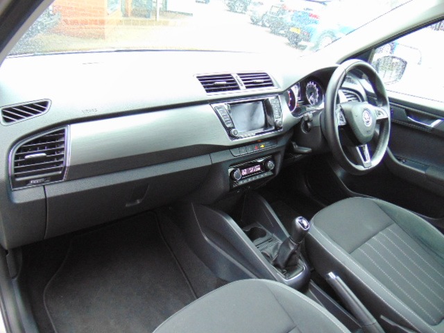 Used Skoda Fabia 2019 for sale - 76707206: Photo 2