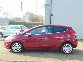 Used Ford Fiesta 2010 for sale - 77606992: Photo