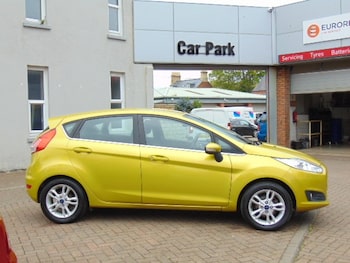 Used Ford Fiesta 2015 for sale - 78485202: Photo