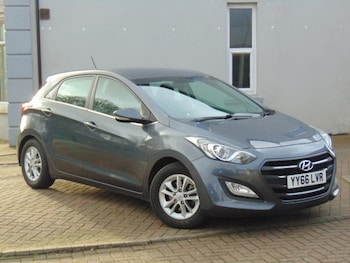 Used Hyundai i30 2016 for sale - 77578810: Photo