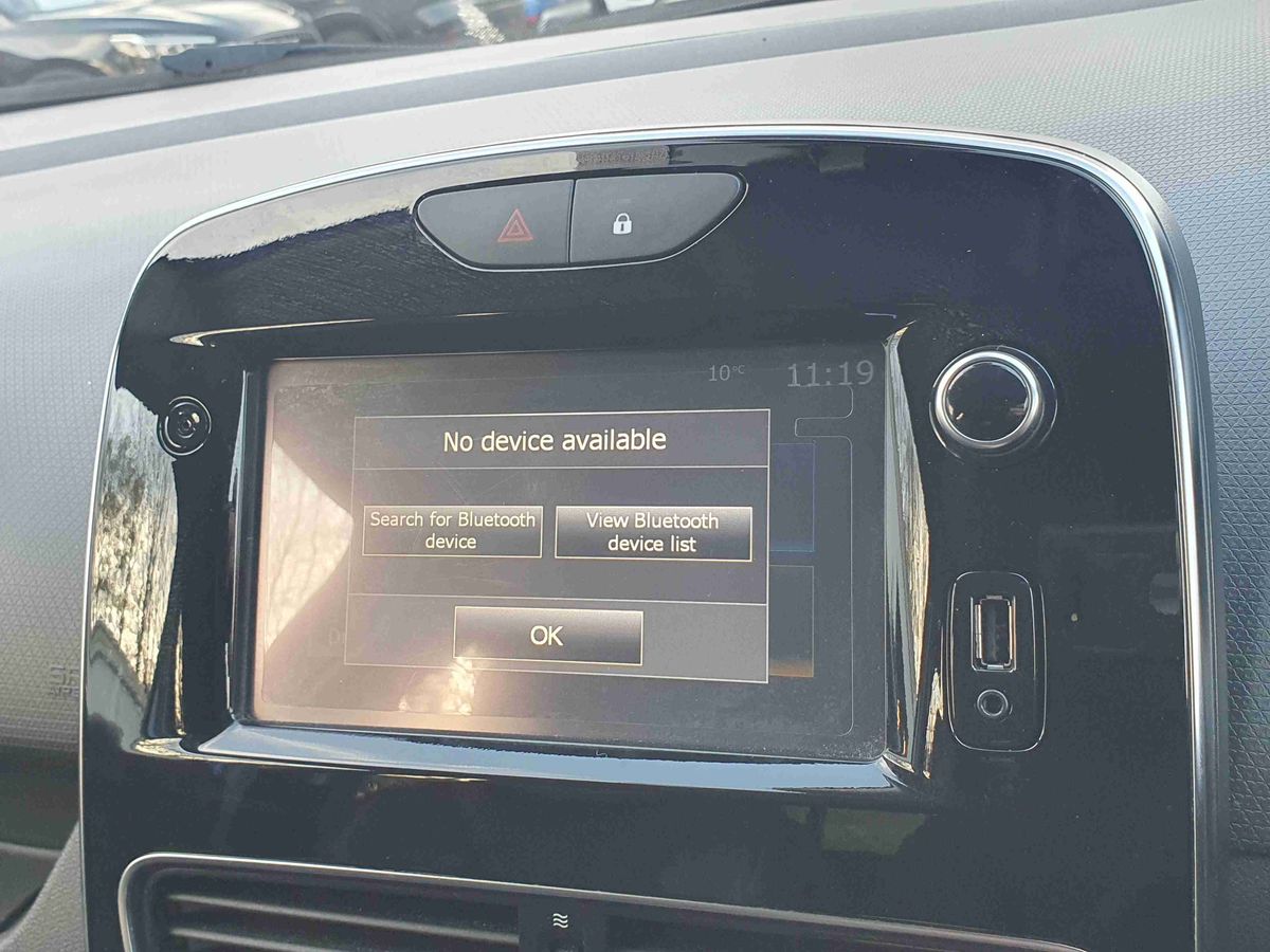 Used Renault Clio 2017 for sale - 76874124: Photo 22