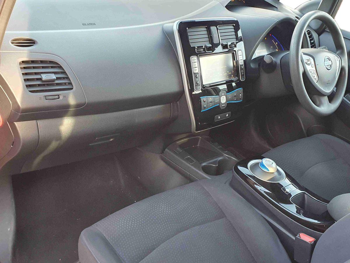 Used Nissan Leaf 2017 for sale - 77576382: Photo 15