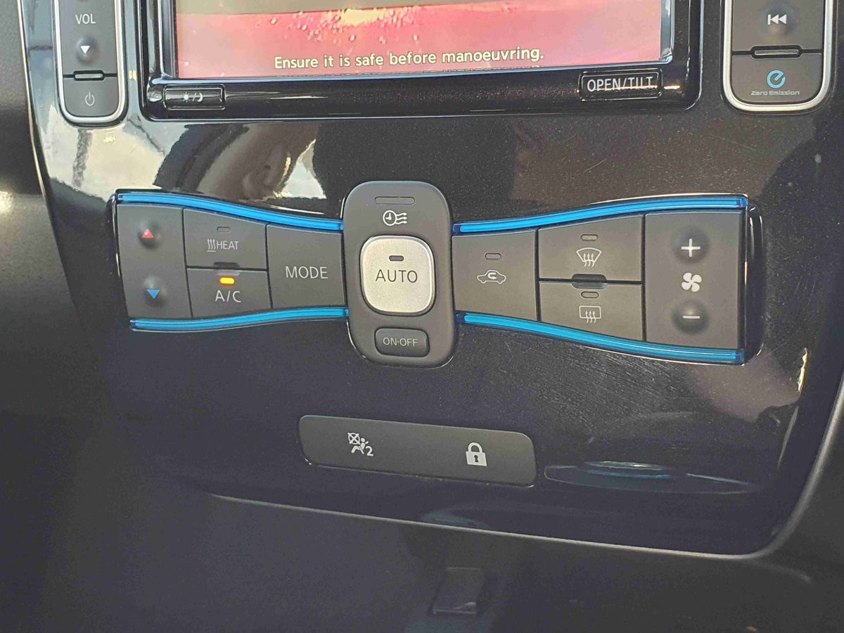 Used Nissan Leaf 2017 for sale - 77576382: Photo 27