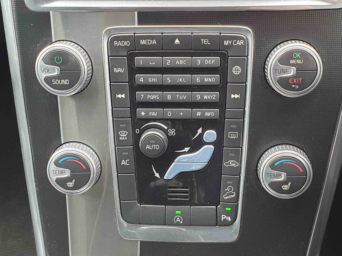 Used Volvo XC60 2017 for sale - 77413802: Photo 24