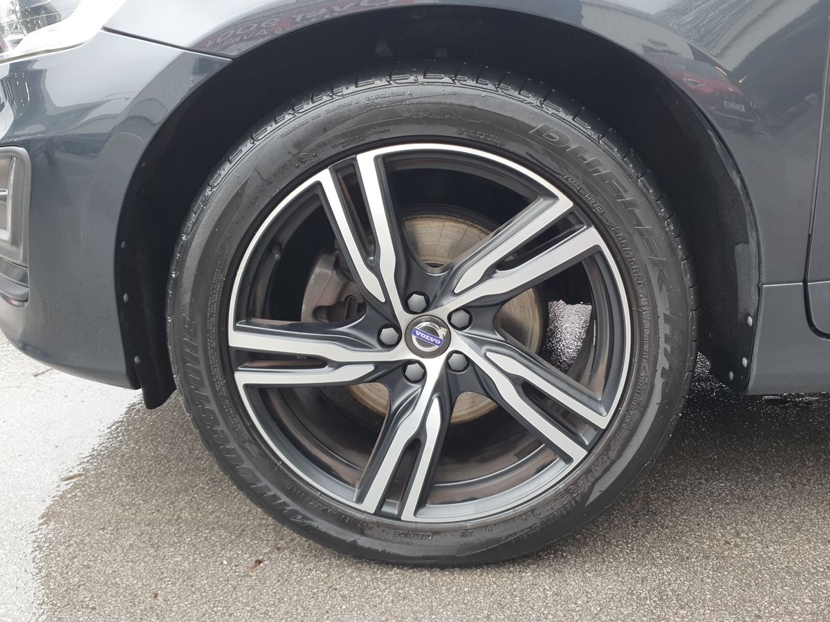 Used Volvo XC60 2017 for sale - 77413802: Photo 9