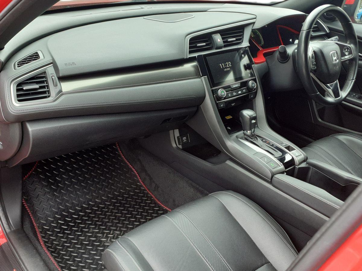 Used Honda Civic 2017 for sale - 76541181: Photo 15