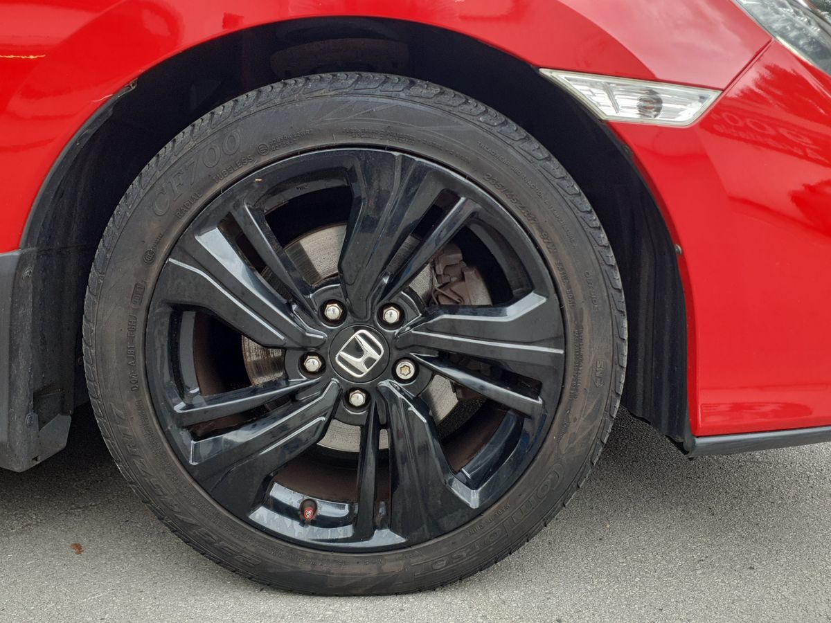 Used Honda Civic 2017 for sale - 76541181: Photo 9