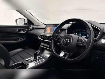 Used MG MG HS 2023 for sale - 77116052: Photo