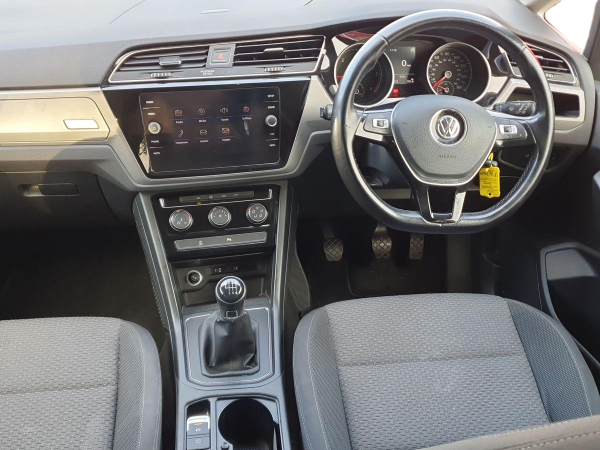 Used Volkswagen Touran 2017 for sale - 76609542: Photo 11