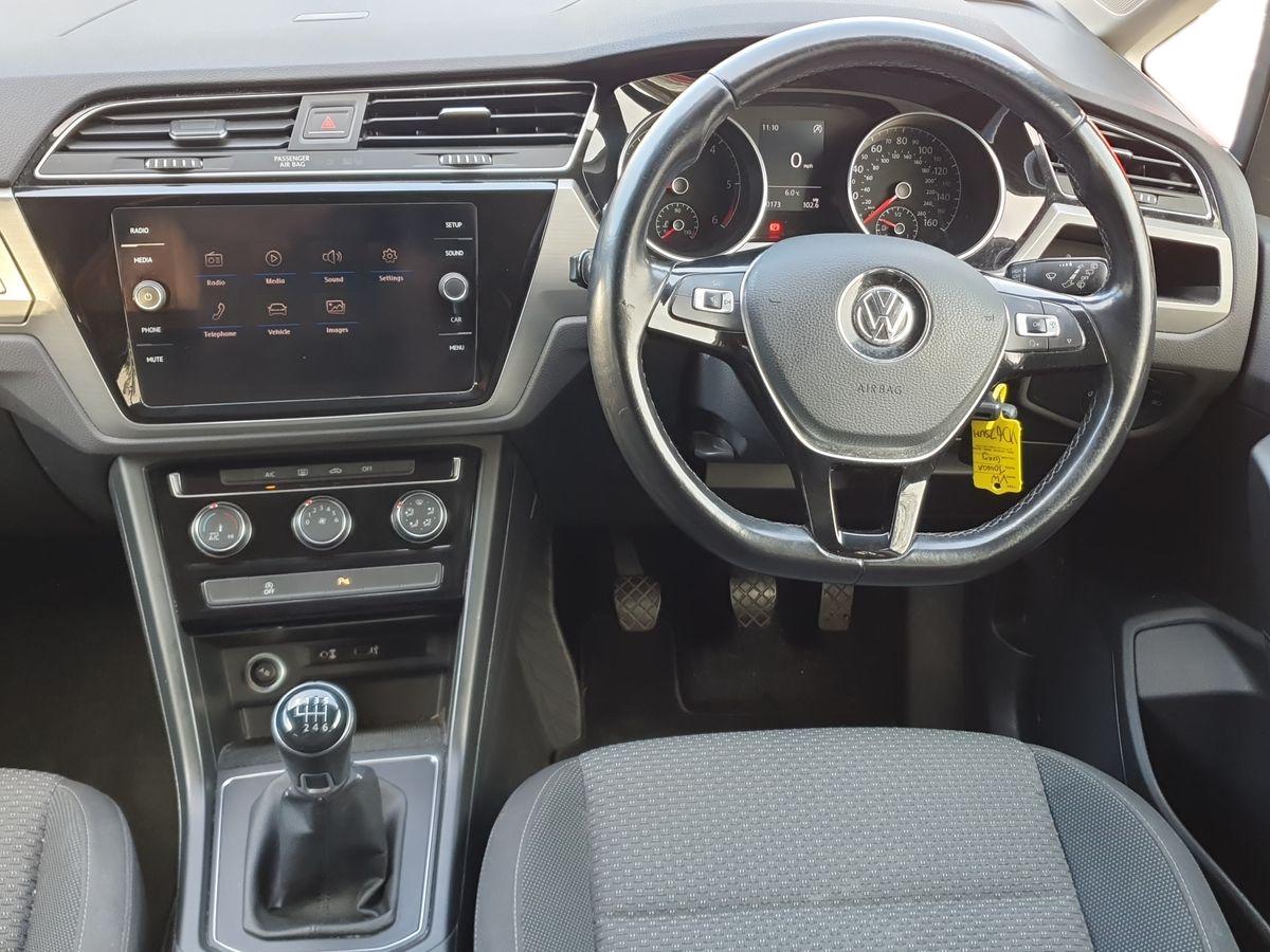 Used Volkswagen Touran 2017 for sale - 76609542: Photo 12