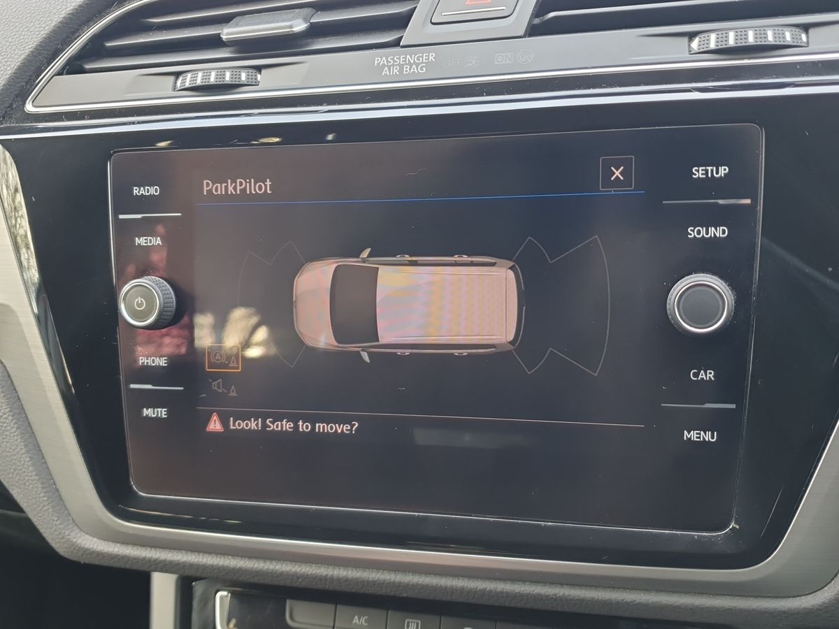 Used Volkswagen Touran 2017 for sale - 76609542: Photo 24