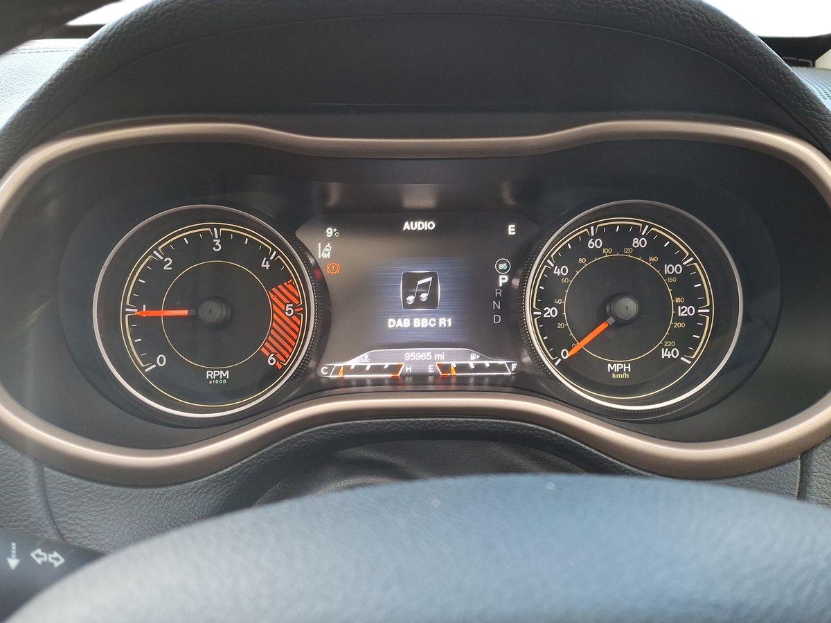 Used Jeep Cherokee 2015 for sale - 77855760: Photo 13