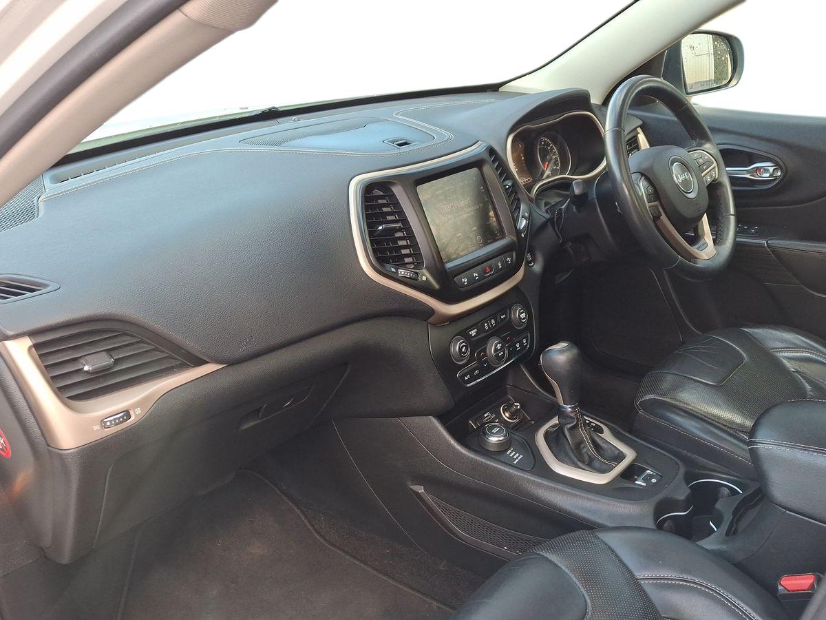 Used Jeep Cherokee 2015 for sale - 77855760: Photo 15