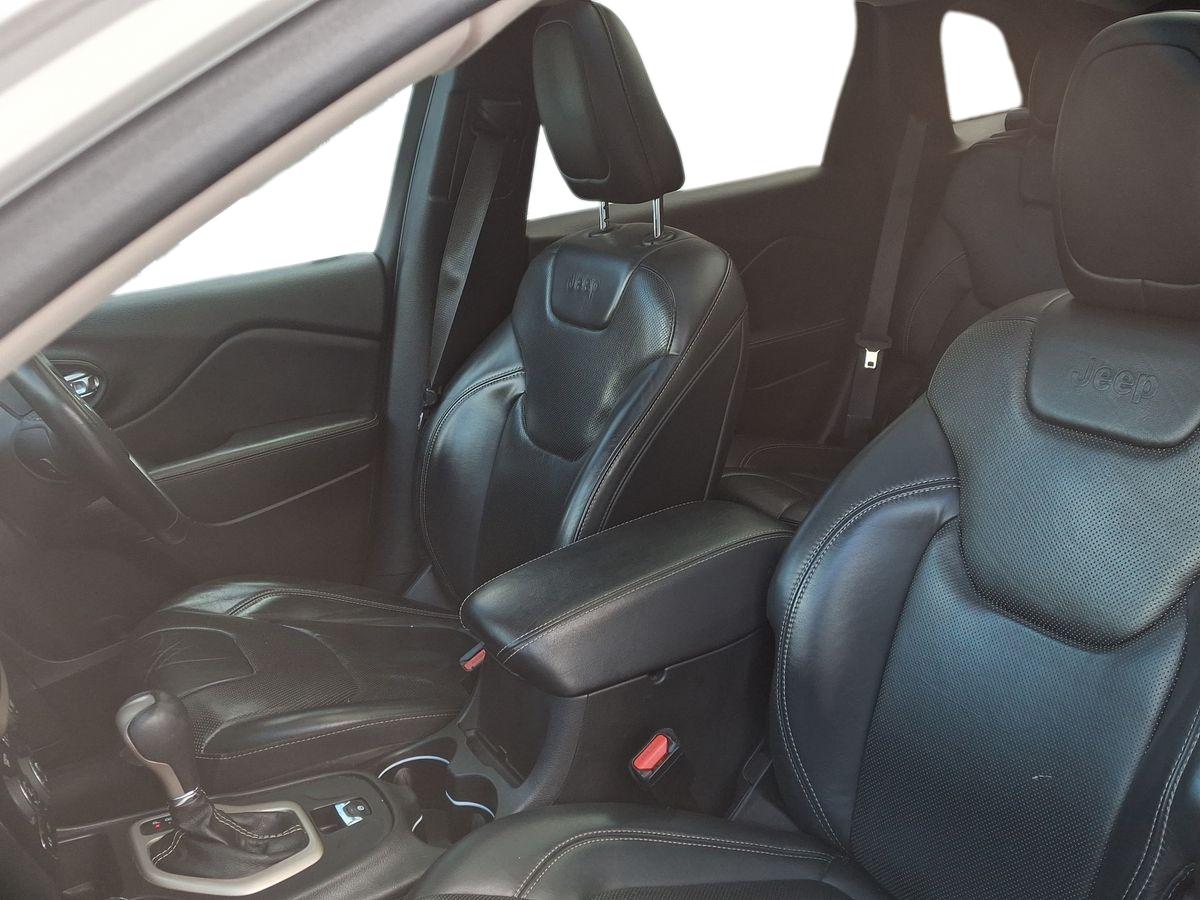 Used Jeep Cherokee 2015 for sale - 77855760: Photo 16