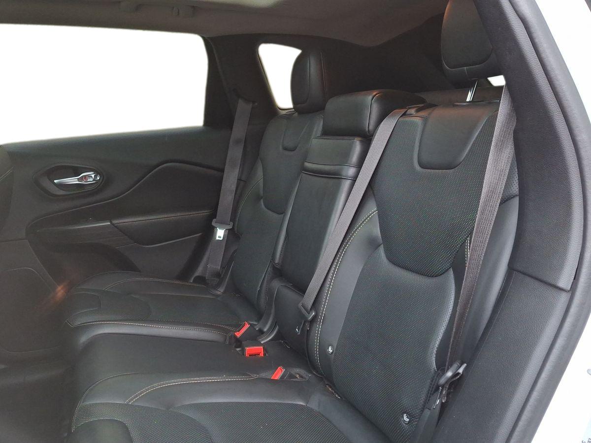 Used Jeep Cherokee 2015 for sale - 77855760: Photo 17