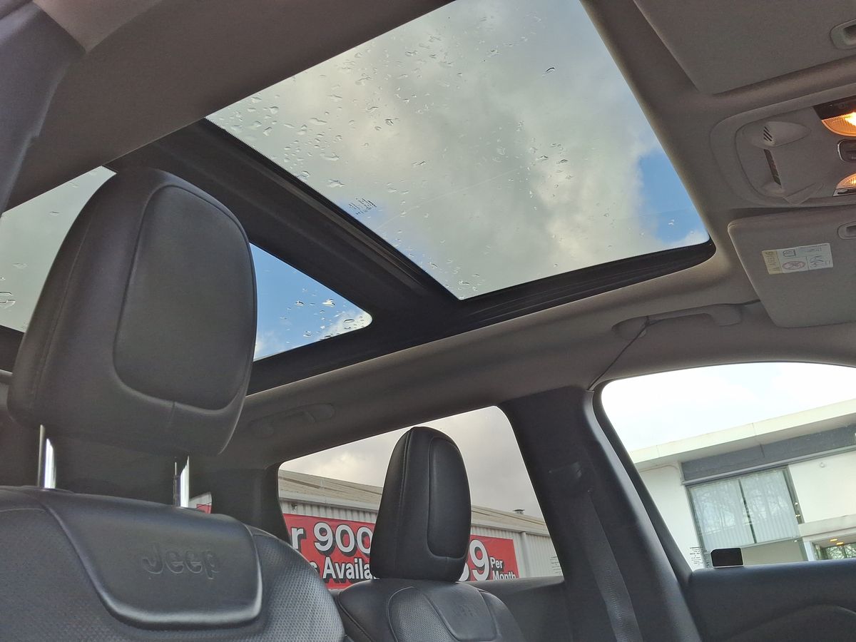 Used Jeep Cherokee 2015 for sale - 77855760: Photo 21