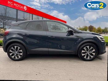 Used Renault Captur 2023 for sale - 78418669: Photo