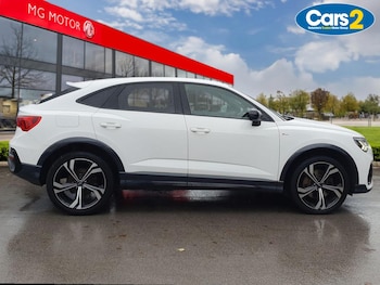 Used Audi Q3 2020 for sale - 76977666: Photo