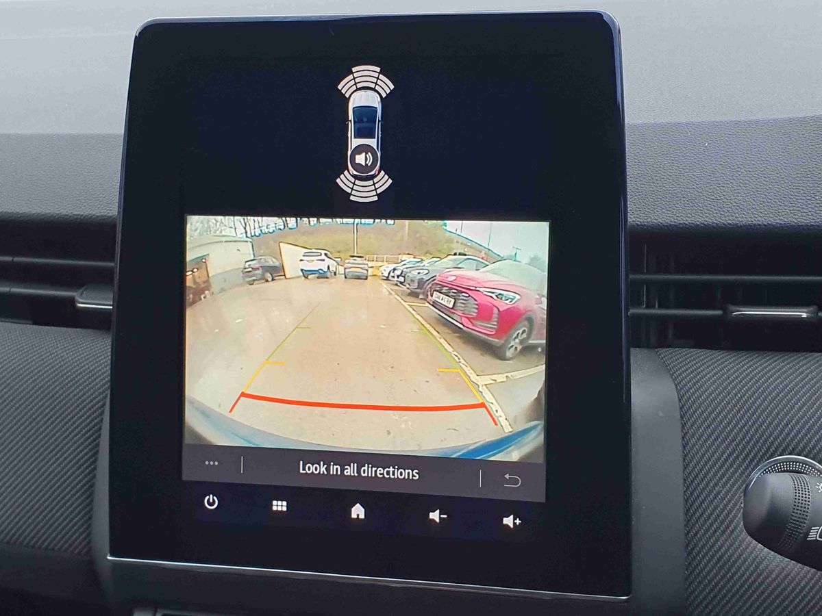 Used Renault Clio 2023 for sale - 77413813: Photo 24