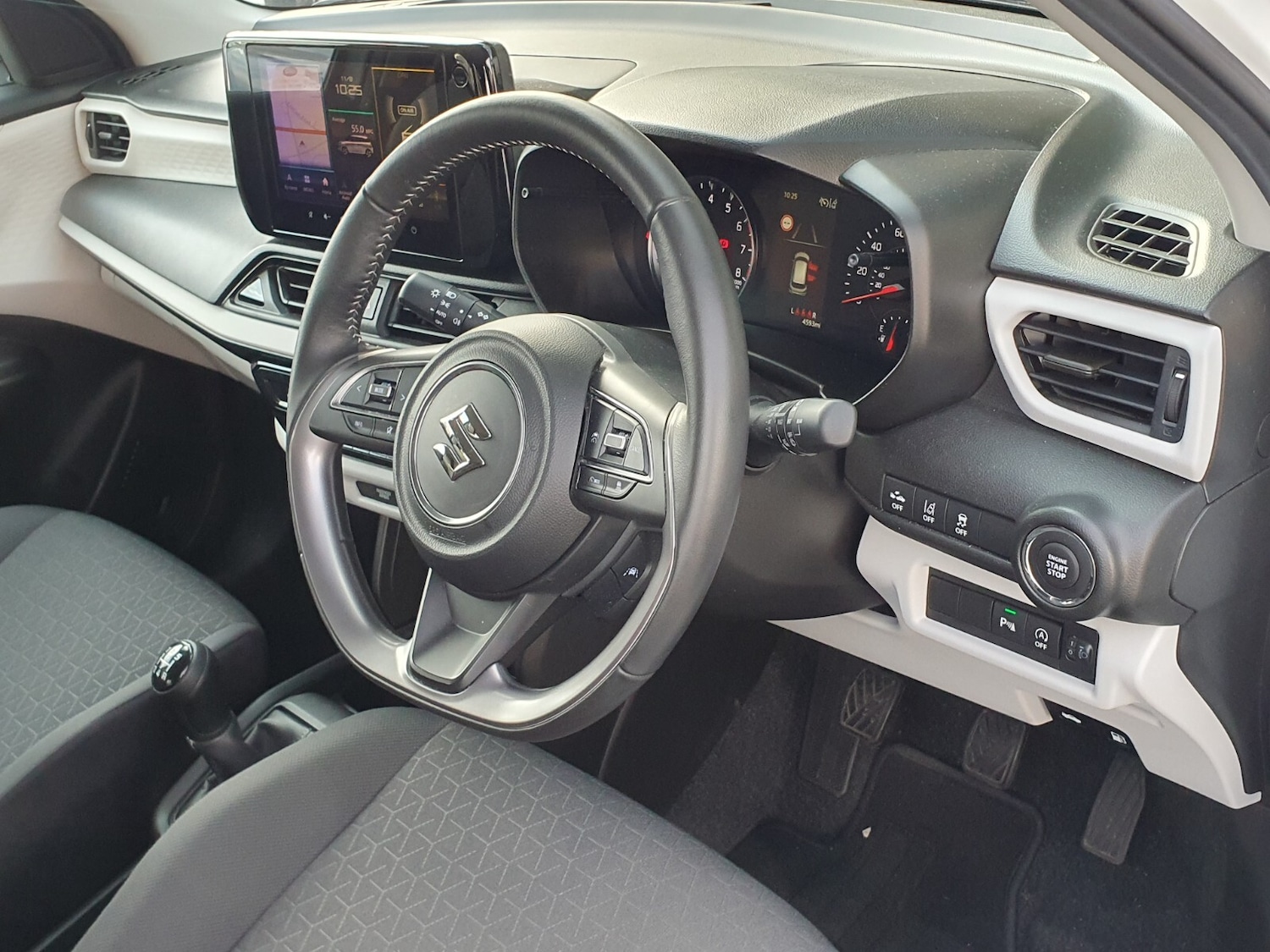 Used Suzuki Swift 2024 for sale - 76541212: Photo 12