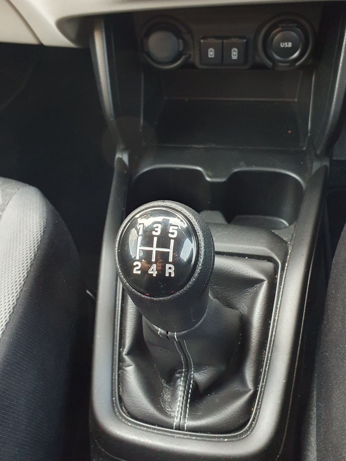 Used Suzuki Swift 2024 for sale - 76541212: Photo 16