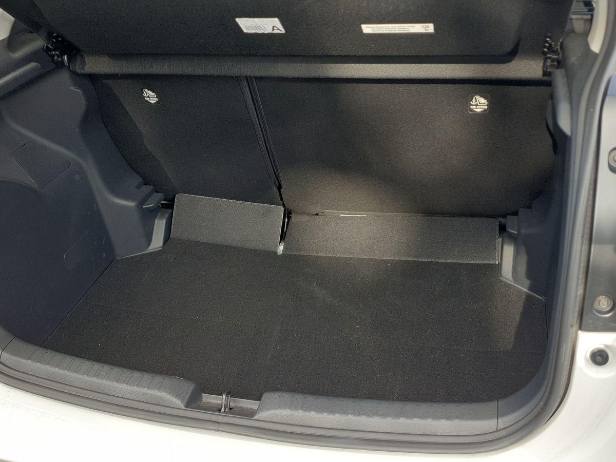 Used Toyota Yaris 2023 for sale - 76541243: Photo 18