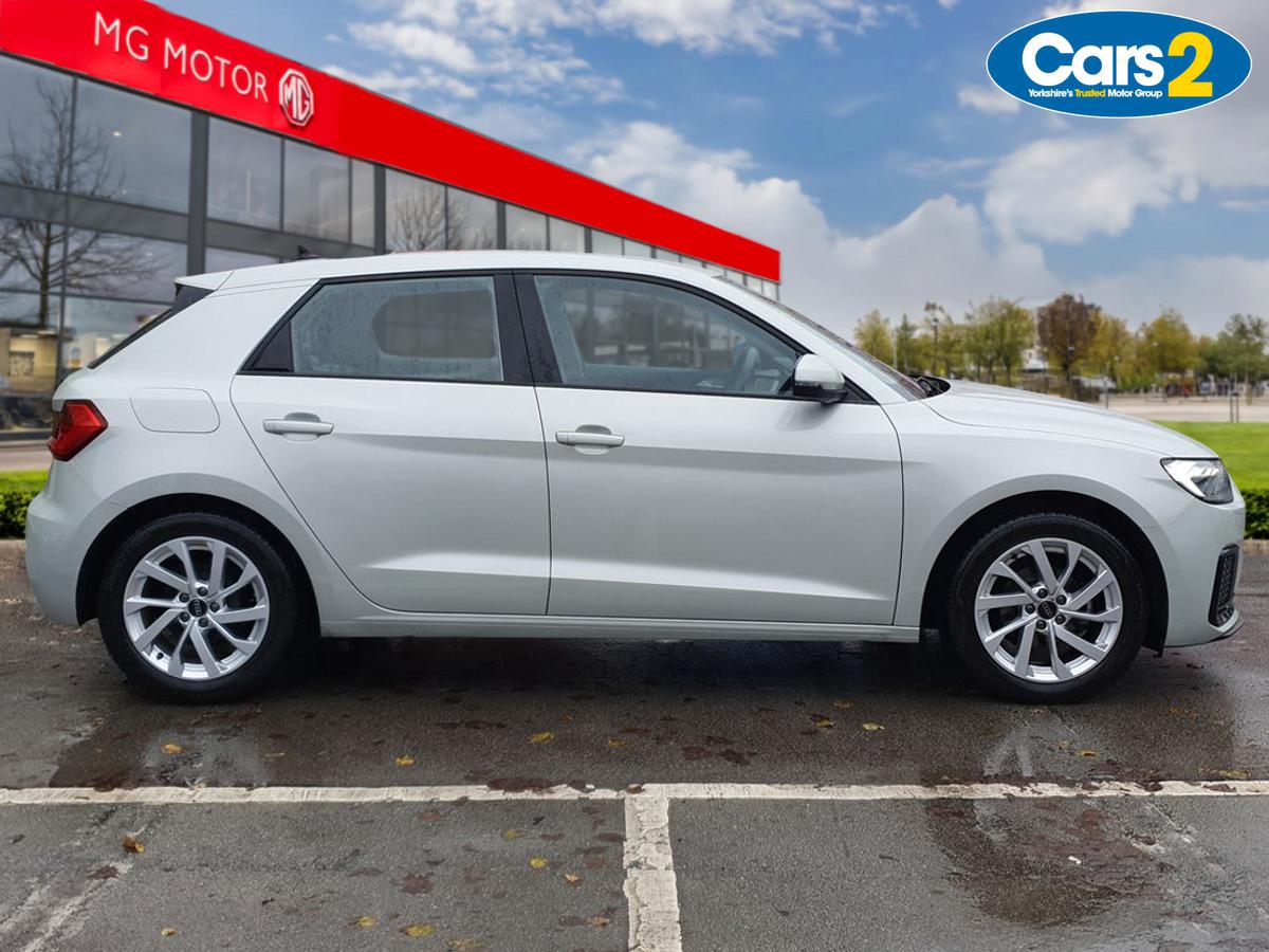 Used Audi A1 2023 for sale - 76773441: Photo 2