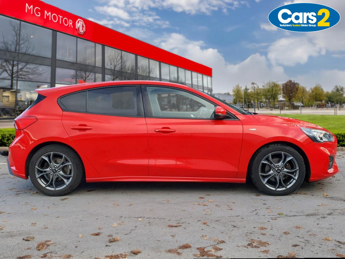 Used Ford Focus 2018 for sale - 76609456: Photo 2