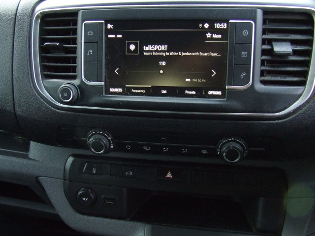 Used Vauxhall Vivaro 2021 for sale - 77259000: Photo 12