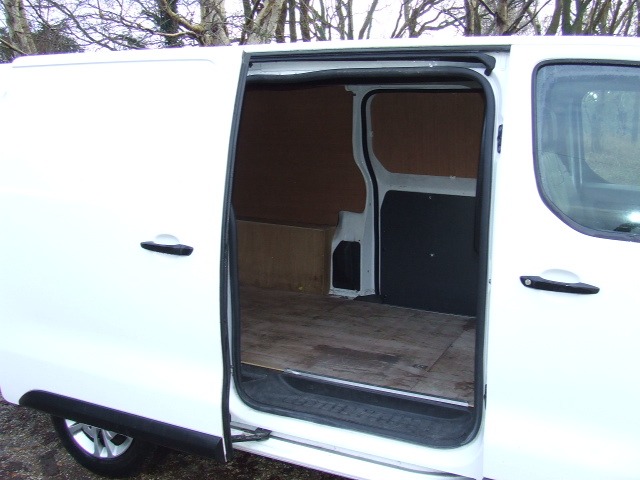 Used Vauxhall Vivaro 2021 for sale - 77259000: Photo 7