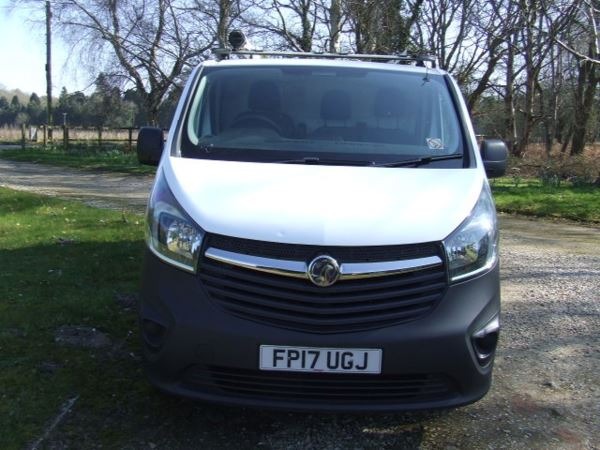 Used Vauxhall Vivaro 2017 for sale - 78106283: Photo 3