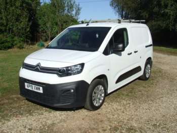Used Citroen Berlingo 2019 for sale - 72253800: Photo