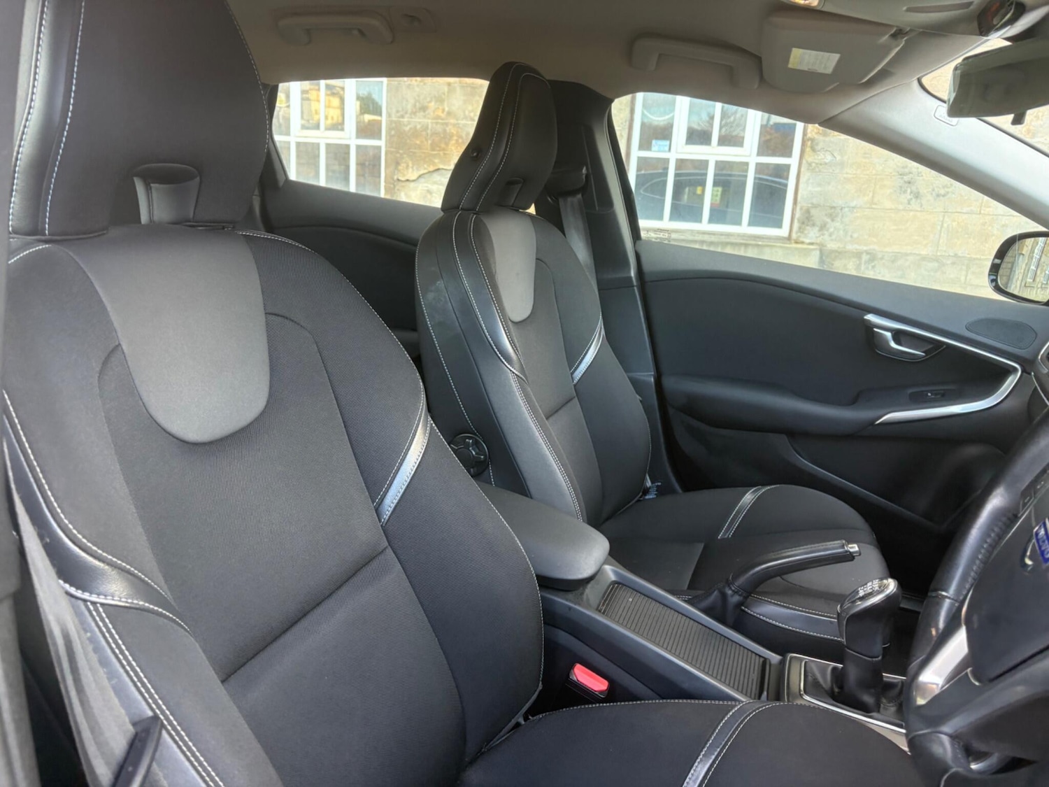 Used Volvo V40 2014 for sale - 77618473: Photo 26