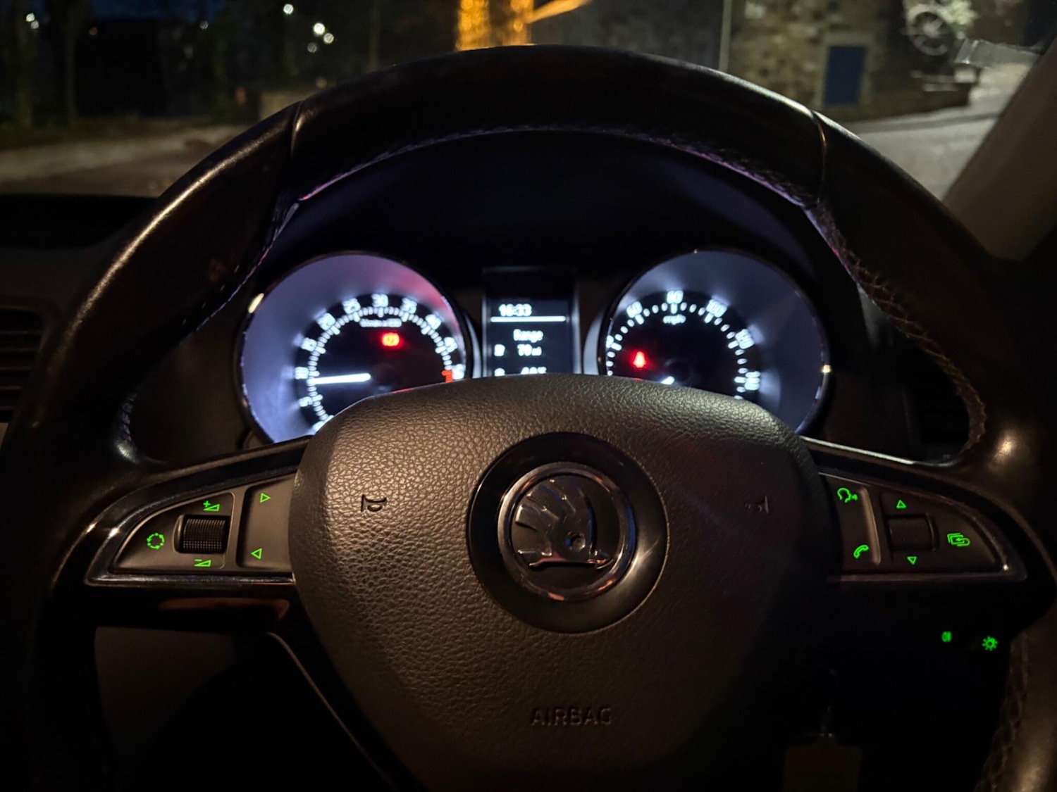 Used Skoda Yeti 2014 for sale - 77293554: Photo 27