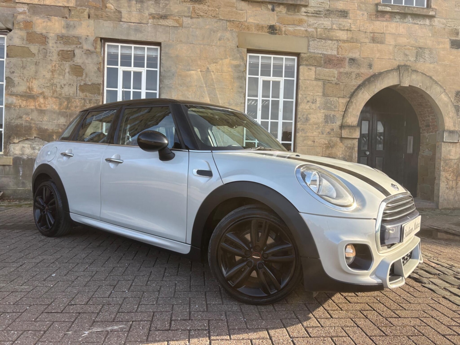 Used MINI Hatch 2017 for sale - 77588676: Photo 3