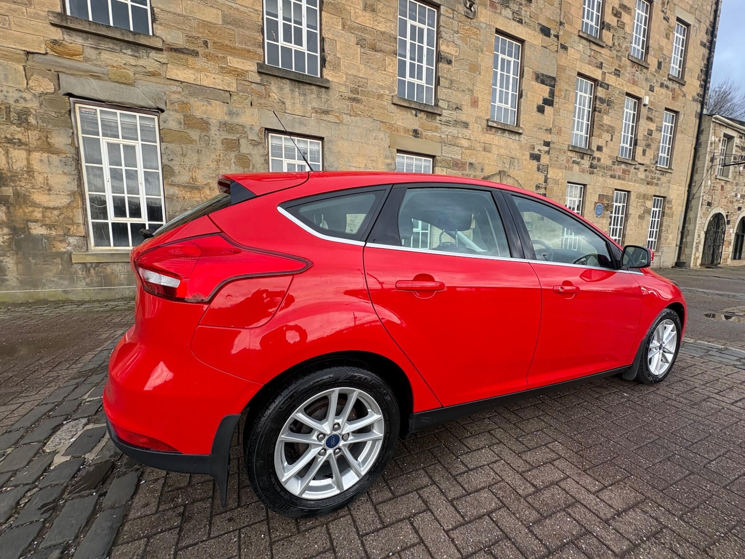 Used Ford Focus 2017 for sale - 77685858: Photo 19