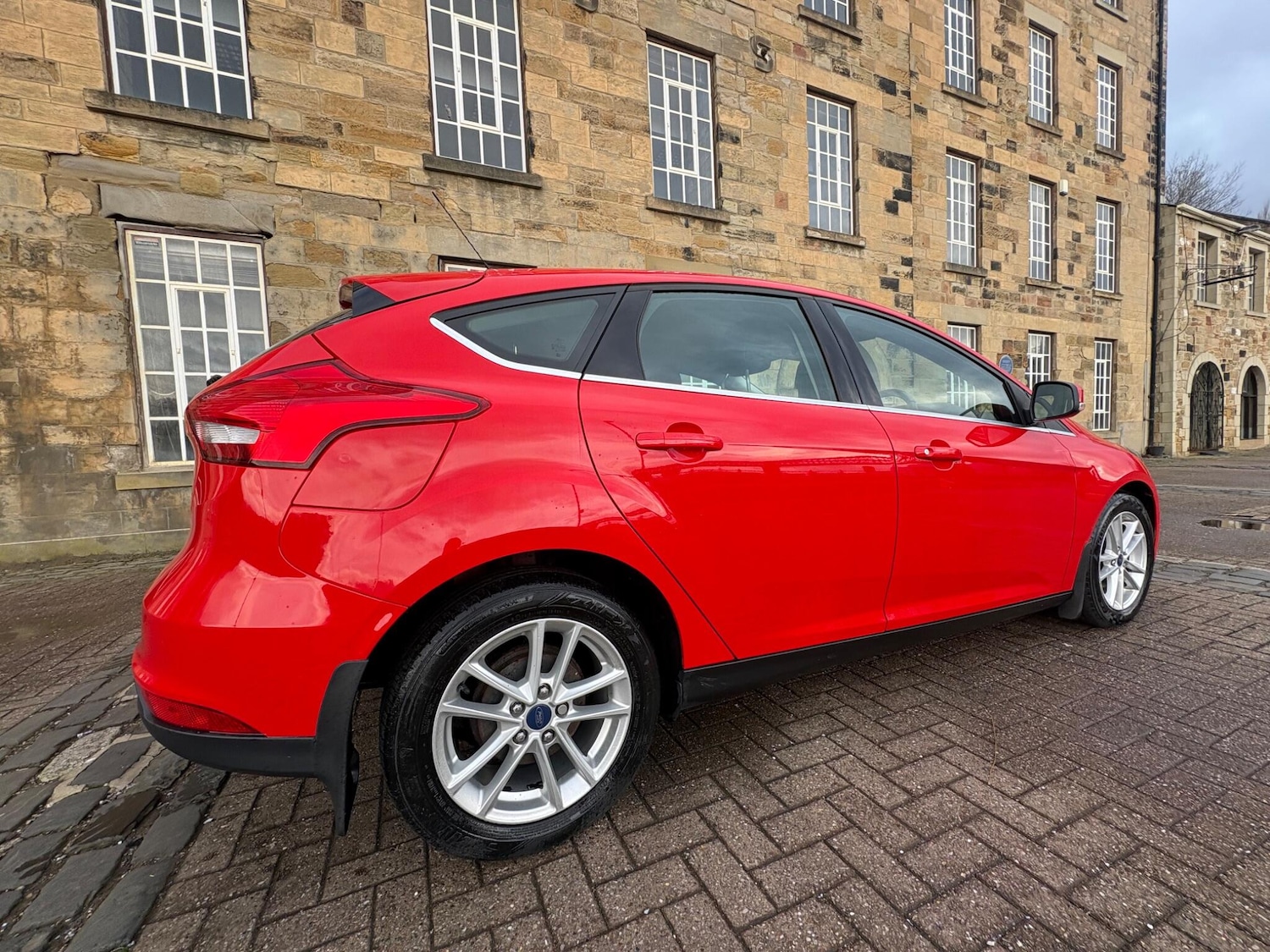 Used Ford Focus 2017 for sale - 77685858: Photo 21
