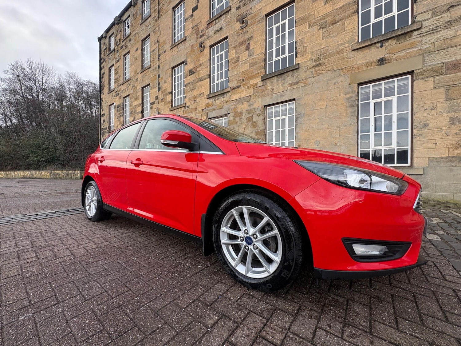 Used Ford Focus 2017 for sale - 77685858: Photo 6