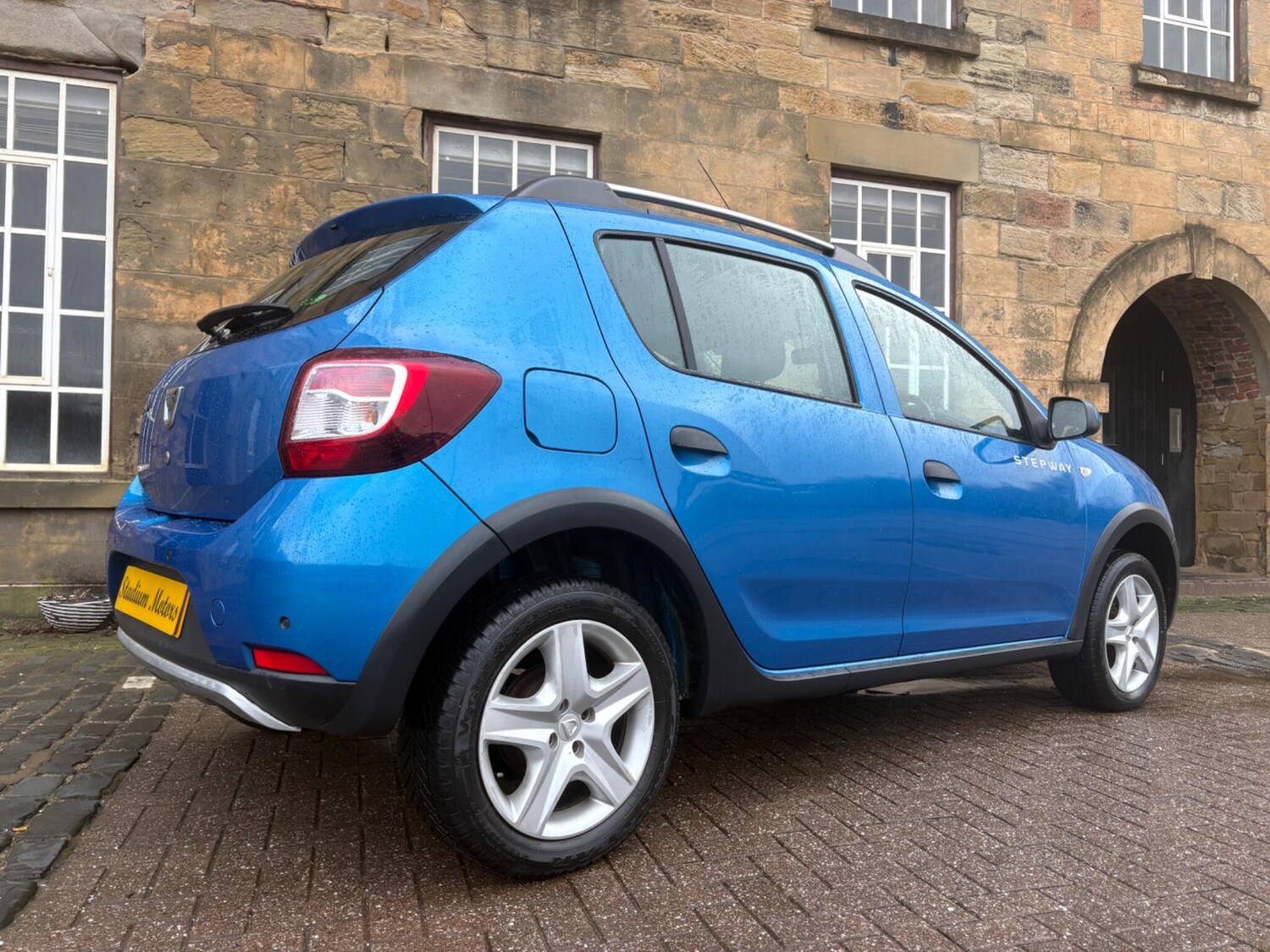 Used Dacia Sandero Stepway 2014 for sale - 77480312: Photo 12