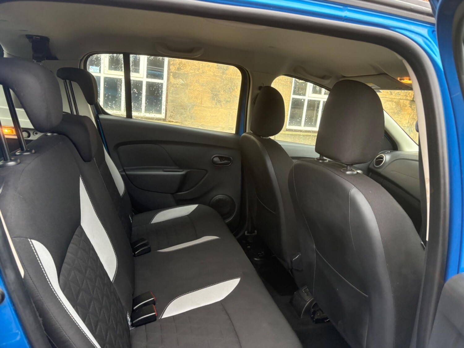 Used Dacia Sandero Stepway 2014 for sale - 77480312: Photo 28