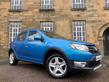 Used Dacia Sandero Stepway 2014 for sale - 77480312: Photo