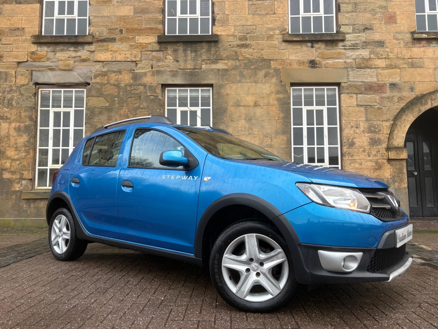 Used Dacia Sandero Stepway 2014 for sale - 77480312: Photo 5