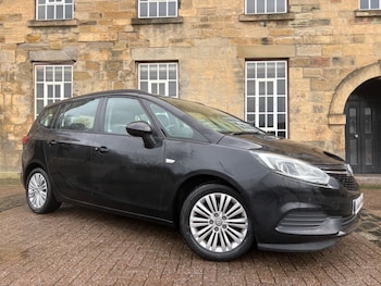 Used Vauxhall Zafira Tourer 2017 for sale - 78542221: Photo