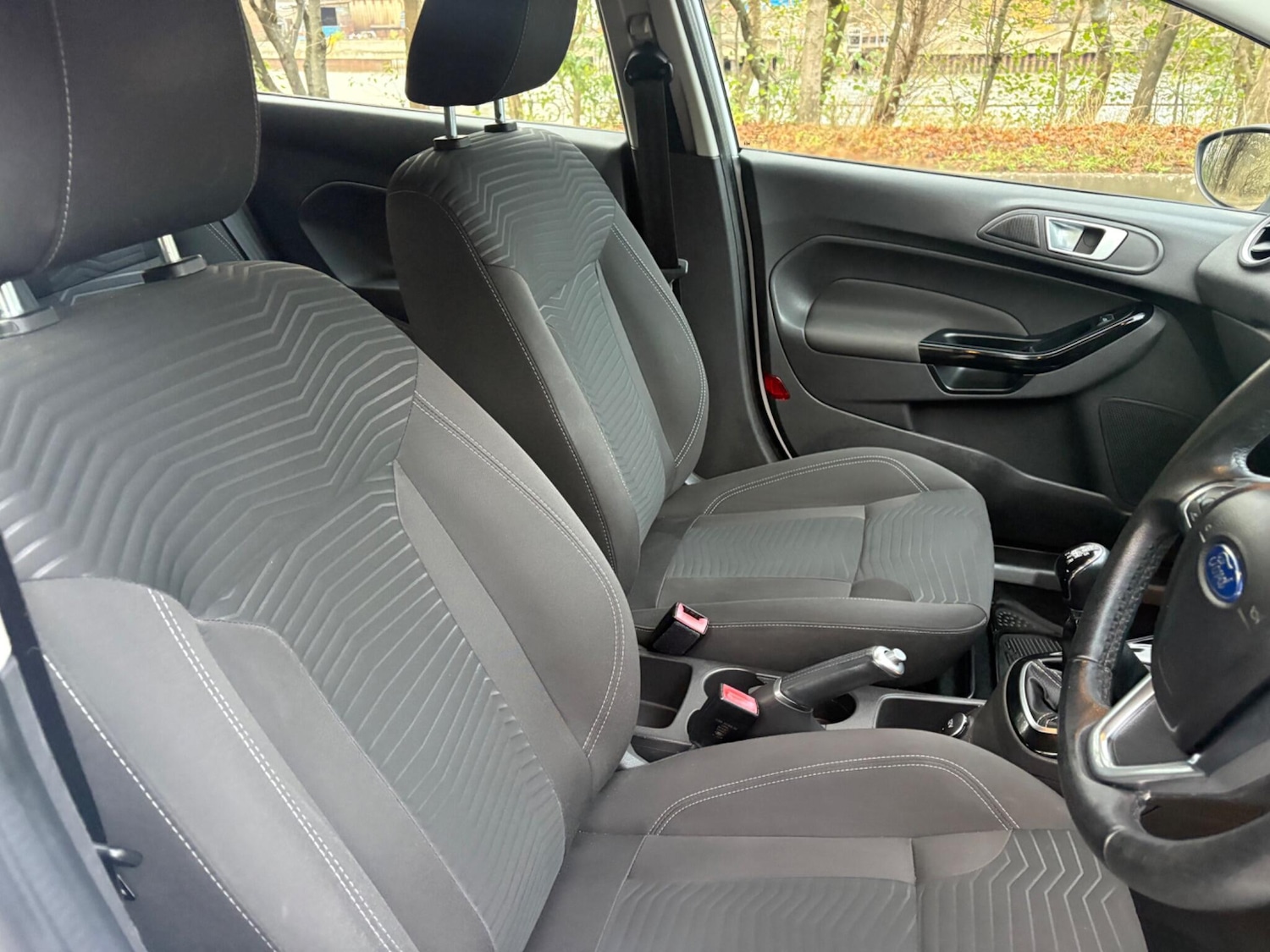 Used Ford Fiesta 2015 for sale - 77293552: Photo 24