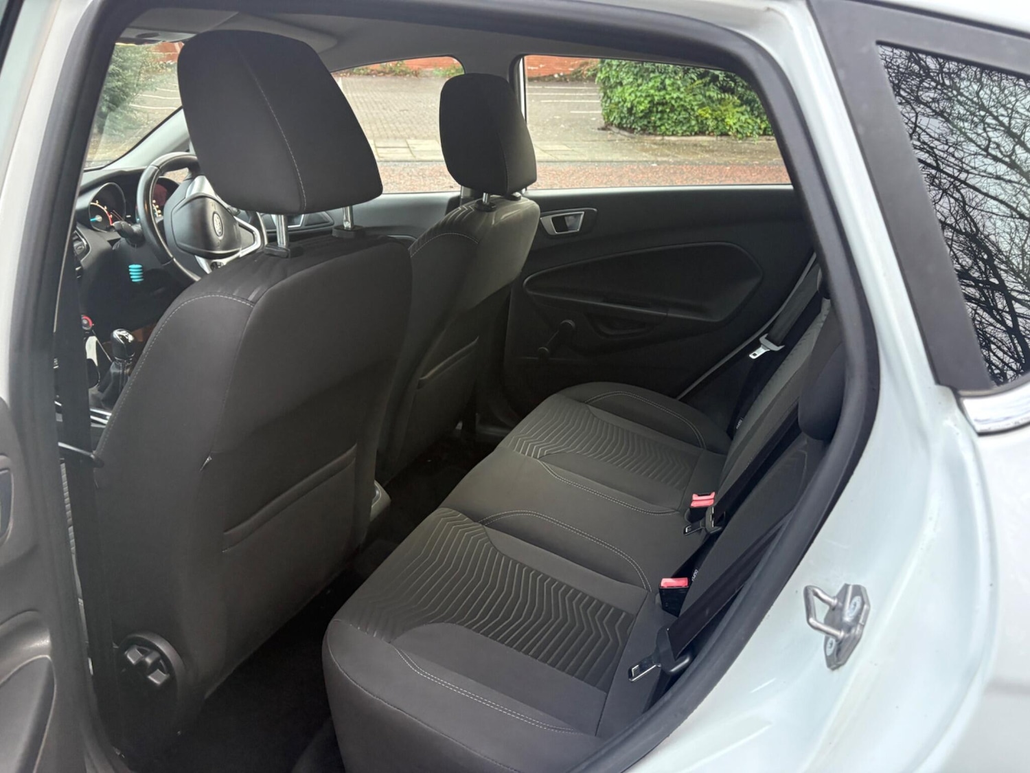 Used Ford Fiesta 2015 for sale - 77293552: Photo 28