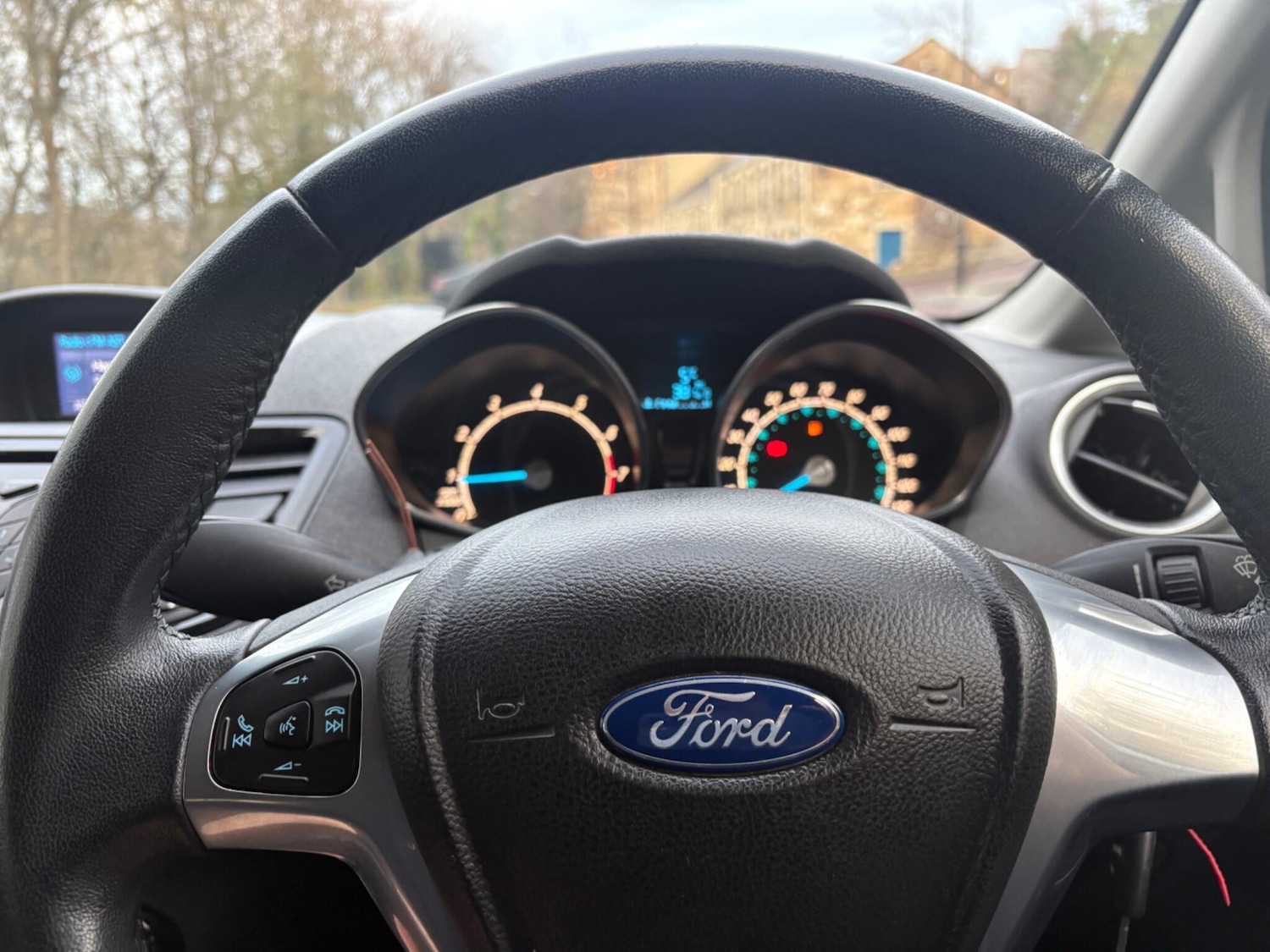 Used Ford Fiesta 2015 for sale - 77293552: Photo 33