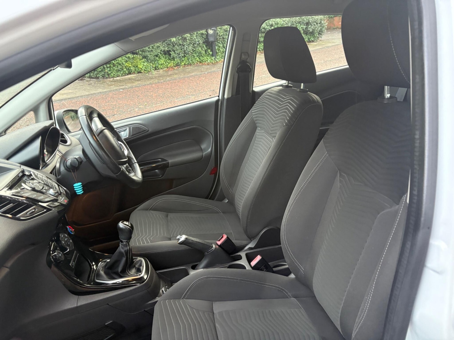 Used Ford Fiesta 2015 for sale - 77293552: Photo 36