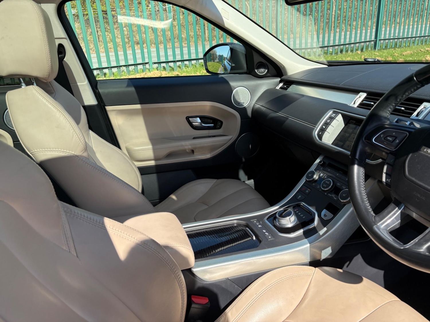 Used Land Rover Range Rover Evoque 2016 for sale - 77324773: Photo 28